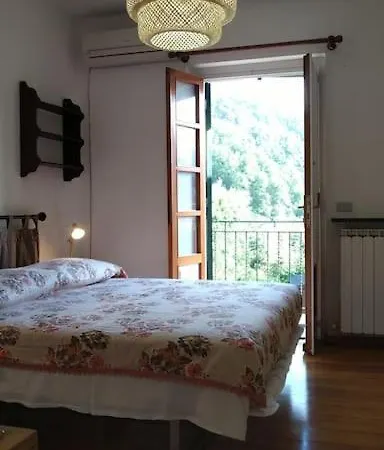 Casa Lavezola Con Giardino Vakantiehuis Leivi