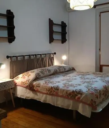 Casa Lavezola Con Giardino Vakantiehuis